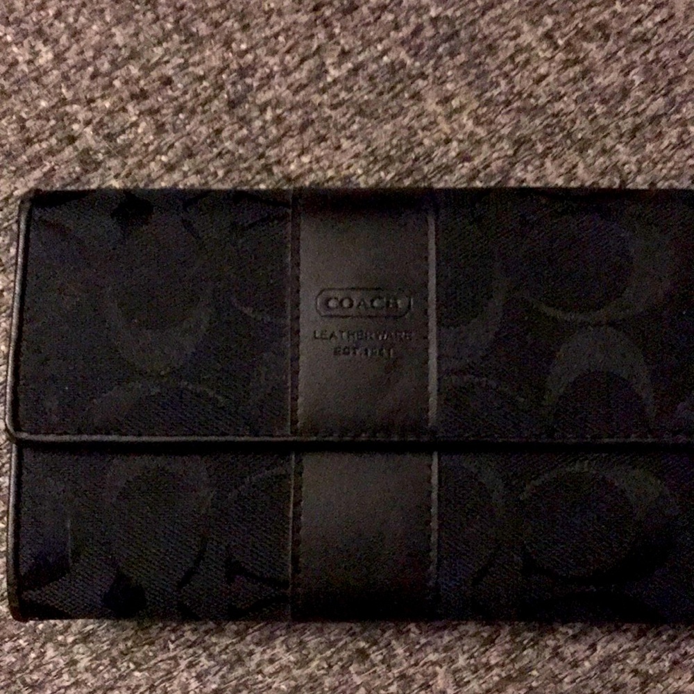 Men’s designer wallet